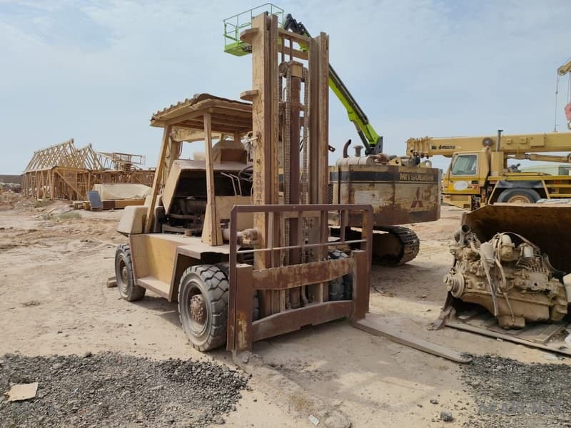 For Sale: Used Komatsu Forklift – Listing No. 10012