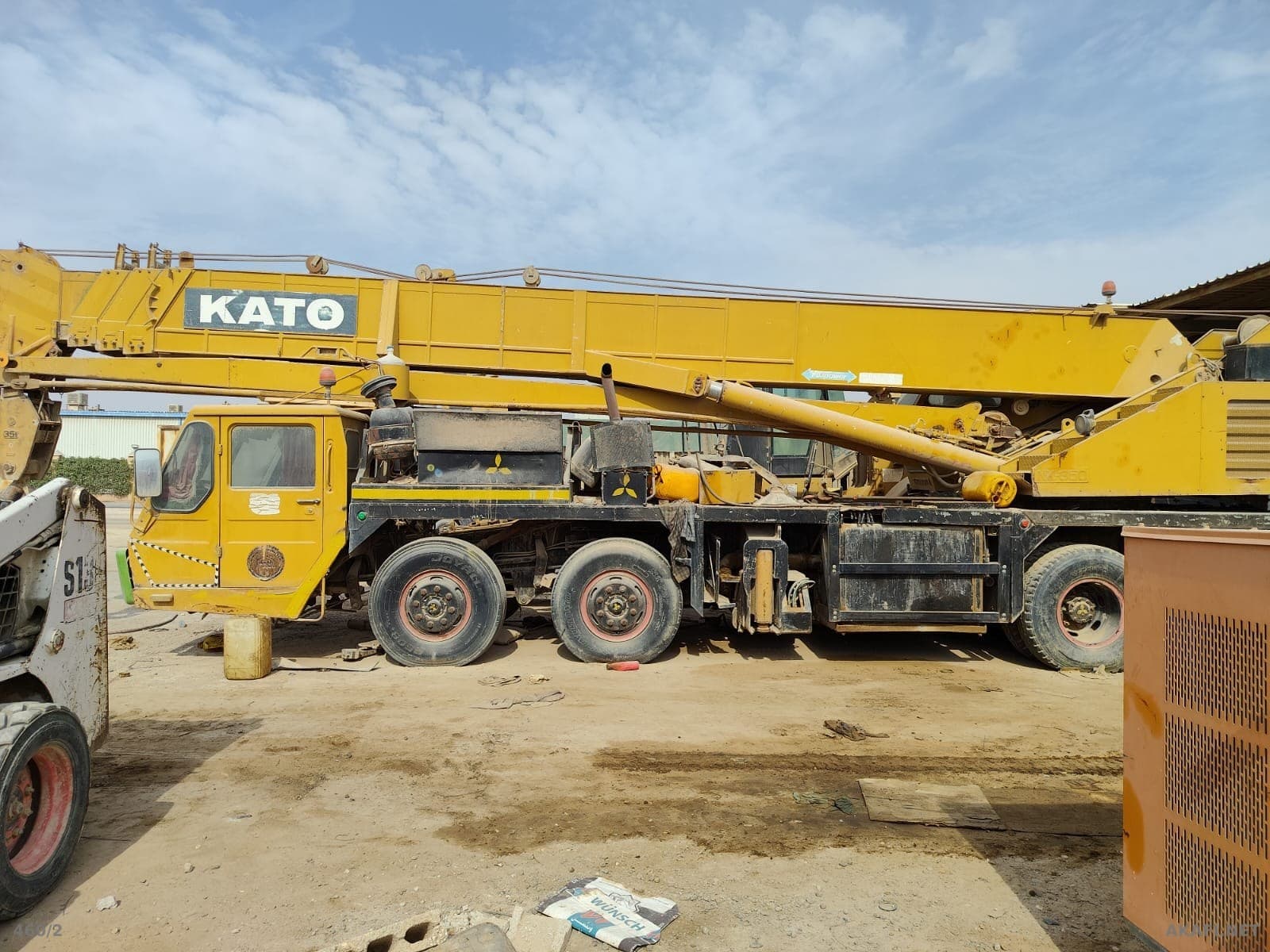 For Sale: Kato NK-350 Truck Crane 35-Ton Capacity – Ad No. 10015 2