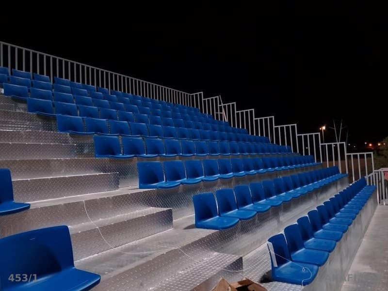 كراسي ملاعب ومدرجات Figueras موديل Amik – جديدة للبيع بالرياض